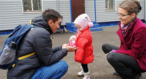 deutsches paar gewinnt adoptions streit um russisches kind russia beyond de