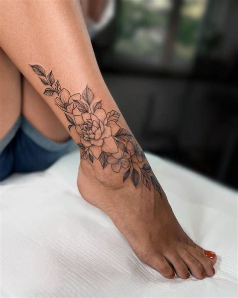 50 Awe Inspiring Girly Foot Tattoos In Different Styles — Inkmatch