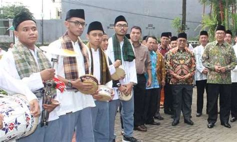 1) 20109933 sman unggulan m.h. Daftar Nama SMA Negeri Terbaik di Jakarta Favorit dan ...