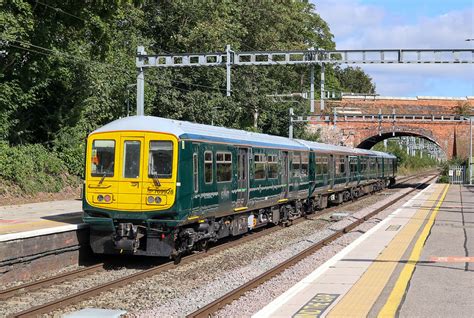 769928 Gwr S Newly Converted Class 769 769928 Passes Twyf… Flickr