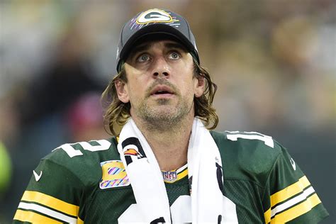 Aaron Rodgers Packers Qb Avulsion Fracture In His Right Thumb Sportsbettingsmart