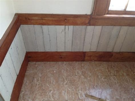 Many people don't think about this type of molding in a log home or cabin, but it is something. John Reid's Blog: 65 Pallet Decor Ideas
