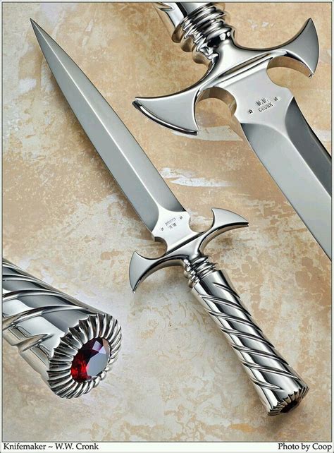 Pretty Knives Cool Knives Swords And Daggers Knives And Swords Lame