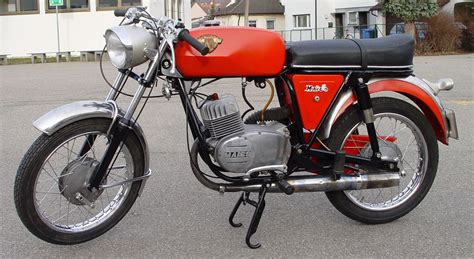 Pin on Motorräder & Mofas