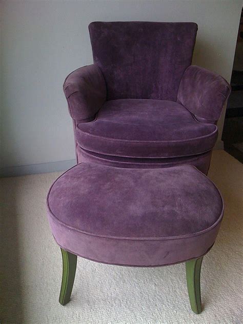 The english style arms and turned feet provide a classic traditional look while the plush pillow style back cushions keep this piece cozy and casual. Living room chair #purplechair | Retro office chair, Home ...
