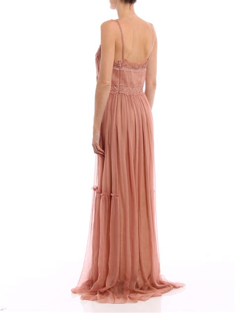 Mi veste bene e la taglia è corretta. Alberta Ferretti - Abito in chiffon di seta e pizzo ...