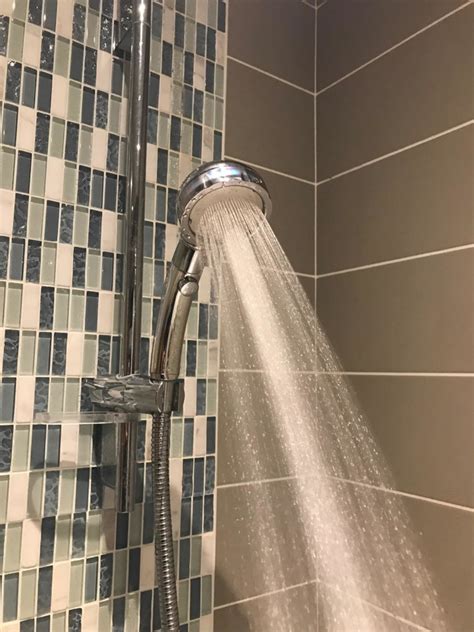 11 Things To Consider When Building Safe Showers For Seniors Elder Proofing