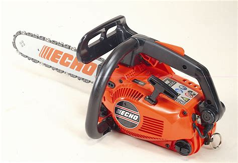 The best thing to do when the chainsaw chain tightens itself is to check. ECHO CS-3000 CHAINSAW 12"