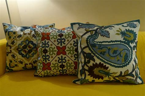 At that time, the use of porcelain cushion is the most popular. Found: Modern Needlepoint Pillows | Tina Villa