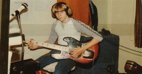 Hilversum photo of nirvana and kurt cobain, kurt cobain, recording in hilversum studios, playing bass guitar (photo by michel linssen/redferns). How A Pink Suitcase Helped Make Kurt Cobain's Early ...