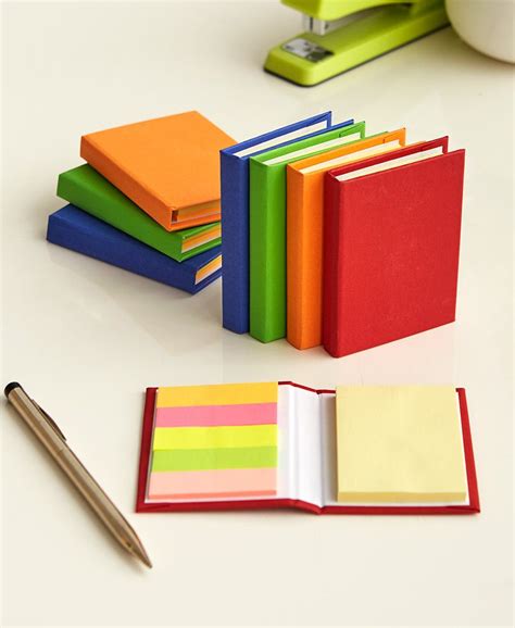 Set Of 8 Sticky Notepads Note Pad Notepad Crafts Book Crafts