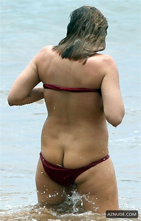 Elisabeth Harnois Ass In Bikini At A Beach In Maui Nude NUDECL
