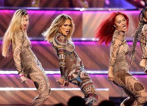 Jennifer Lopez Wows In Sheer And Lace Dresses At The Amas 2015