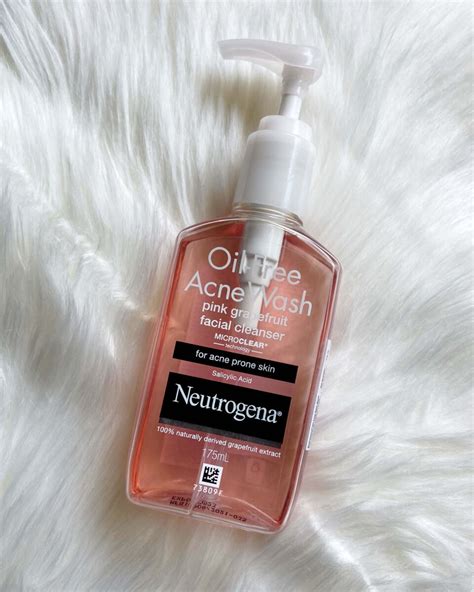 Neutrogena Grapefruit Face Wash Review The Pink Velvet Blog