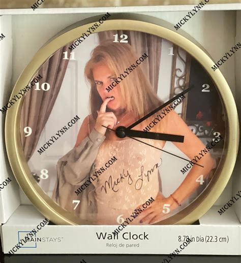 Photos Micky Lynn Autographed Clock Sweeky