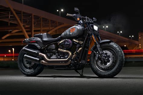 The company operates in two segments, motorcycles and related products and financial services. 2019 Fat Bob Motorcycle | Harley-Davidson Middle East ...