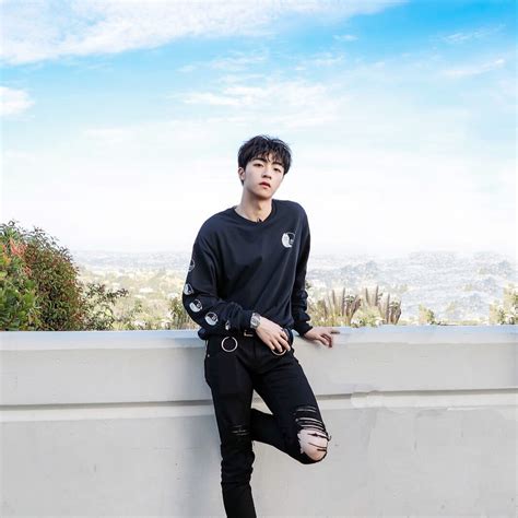 First global fanbase for #ninepercent's #陈立農! 一空檔就自我要求!「陳立農」私下勤練不懈怠 「陳建州」側錄叮嚀再鼓勵惹哭粉絲! │ 台灣達人秀