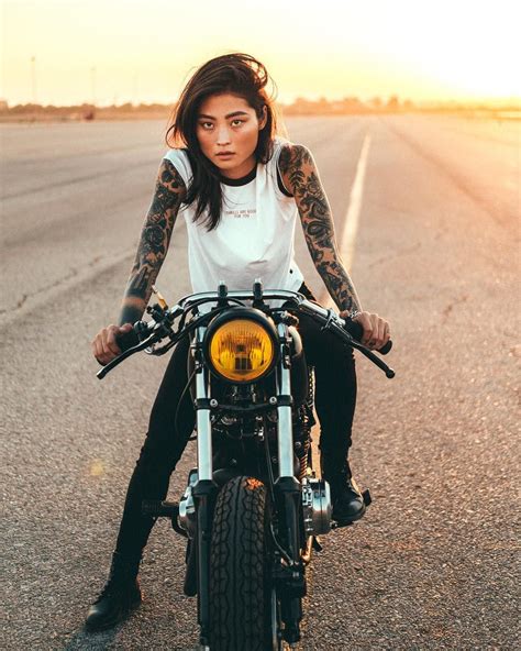 Pin By Alfan Gunawan On E Cafe Racer Girl Motorcycle Girl Motorbike