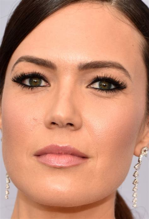 Sag Awards The Best And Worst Celebrity Hair And Makeup Looks