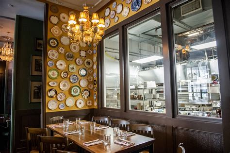 10 Restaurants In Toronto With Private Dining Rooms For Small Groups