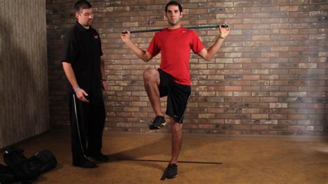 In Line Lunge Alt Angle 2 Maximum Training Solutions