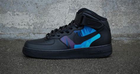 Custom nike air force ones is one of the most popular sneakers to customize, and it is not just because the nike air force 1 is the most popular nike shoe, but they are released in many some times people do simple customizing of their nike air force ones, like painting the black part blue. Nike Air Force 1 "Aqua Geometric Camouflage" Custom | Nice ...