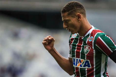 No qatar ein, careca ? Agente acredita que Richarlison não termina 2017 no ...