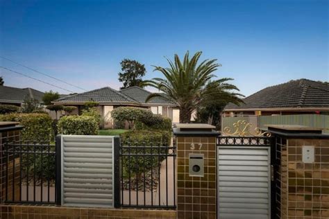 37 Fromhold Drive Doncaster Property History And Address Research Domain