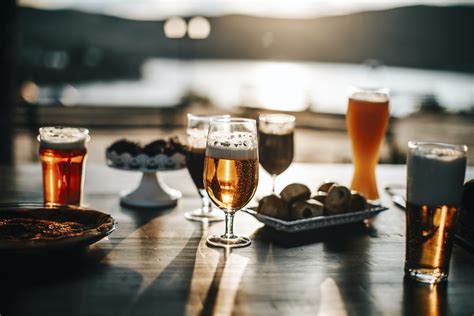 Because, unlike beer and wine, it contains no sugar, no fat, and no carbohydrates. Alcohol low in calories: List of alcoholic drinks kcal/ml,oz