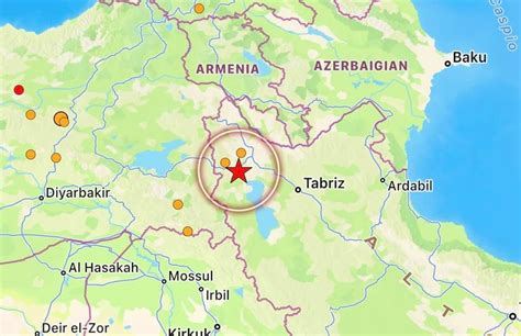 Forte Terremoto Al Confine Turchia Iran Gravi Danni A Khoy Si Temono