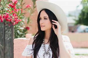  Musgraves Clocks No 1 Debut On Top Country Albums Chart With