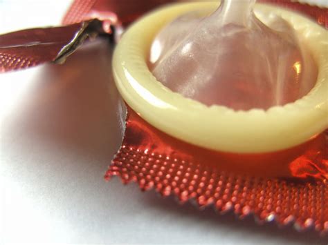 Super Condom Offers Hiv Protection And Enhanced Pleasure Through Hydrogel And Antioxidants