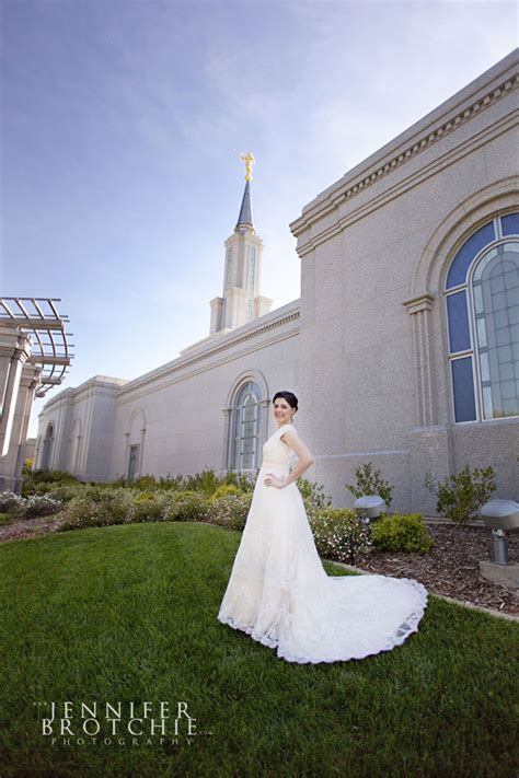 Wedding Photographer In Sacramento Roseville Lds Temple And Kristin