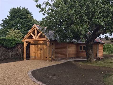 Shires Oak Buildings Used Traditional Construction Techniques To Build