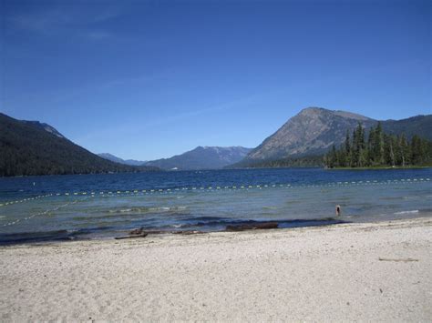 Camping Weekend With Friends At Lake Wenatchee State Park