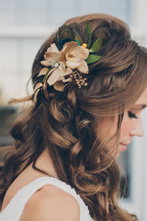 Strategic messiness will further enhance the fullness and textural allure of the coif. 30+ Wedding Hairstyles For Long Hair - WeddingInclude