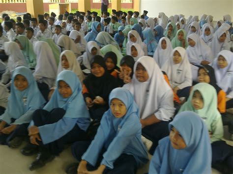 Projek khidmat masyarakatpendidikan sivik dan kewarganegaraan2012tema : BLOG SUMBER GURU PENDIDIKAN SIVIK DAN KEWARGANEGARAAN ...