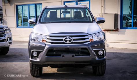New Toyota Hilux Sr5 24l Diesel Double Cabin At Zero Km For