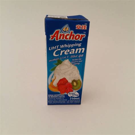 Anda bisa langsung menggunakan whipped cream greenfields ini. Jual bahan kue Anchor Dairy Whipped Cream 250ml Harga ...
