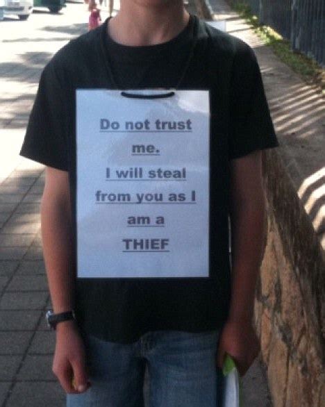 Townsville Mother Makes Son Wear Humiliating Im A Thief Sign Daily