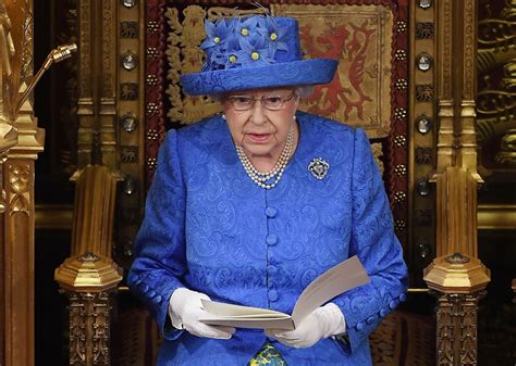 Teresan tiedot ajavat hänet huumebisnekseen ja saa yllättäen kumppanikseen hahmon menneisyydestään. What is the UK's new digital charter? Queen's Speech ...