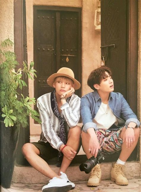 A bts summer package is basically a package of goods, it was originally released as a celebration for bts's anniversary in 2014. SCAN BTS Summer Package in Dubai 2016 Photobook 🌹 ...