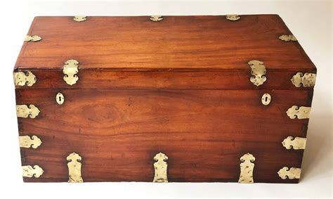 Trunk 19th Century Anglo Indian Camphorwood And Brass Bound With