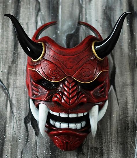 Masque Japonais Rouge Eternal Japon En 2020 Masque Japonais Masque