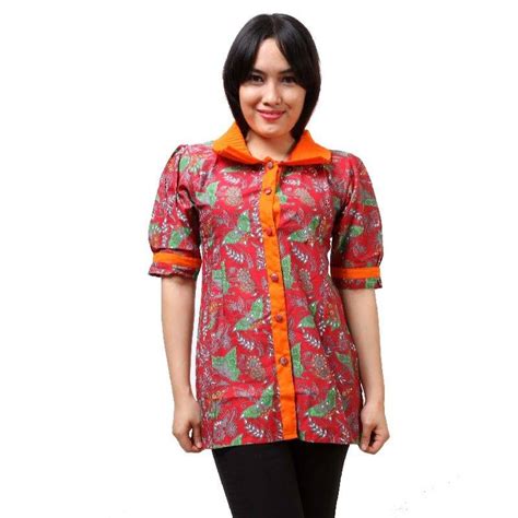 Agar tidak terbebani, pekerjaan tersebut haruslah sesuai minat dan hobi yang kita sukai. 25 Model Baju Batik Kantor Terbaru Bulan Ini | Model Baju ...