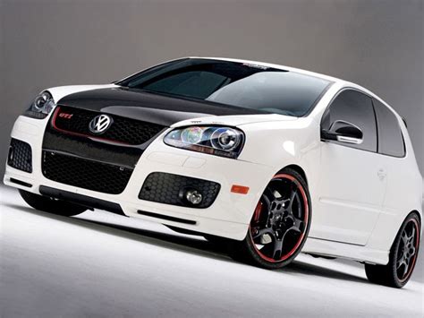 Mobil vw golf mk5 bekas yang mulai diluncurkan pada tahun 2003, namun hadir di indonesia mulai tahun 2005, yang diincar pembeli. Volkswagen Golf - Harga Kereta di Malaysia