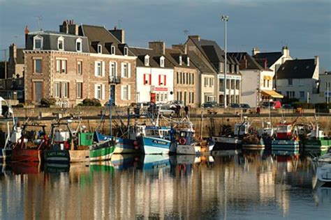 From wikimedia commons, the free media repository. Découvrez Paimpol | Caramaps