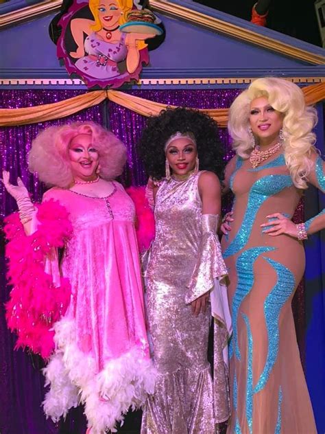 The best new york city drag queens. Hamburger Mary's Offers 'Divas A Go-Go' Drag Queen ...