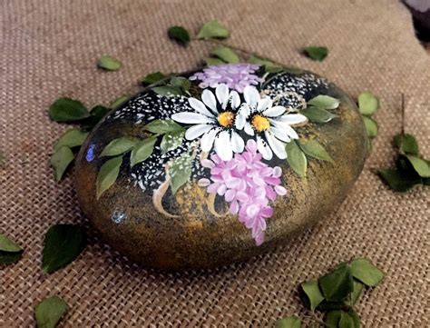 Rock Painting Patterns Rock Painting Designs Rock Painting Art Stone