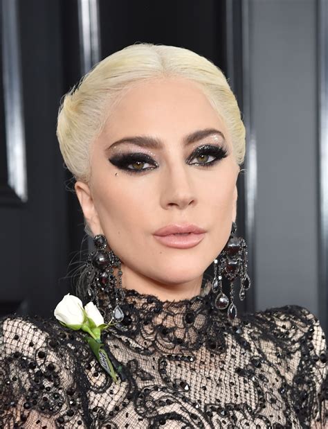 All The Beauty Looks You Dont Want To Miss From The 2018 Grammy Awards